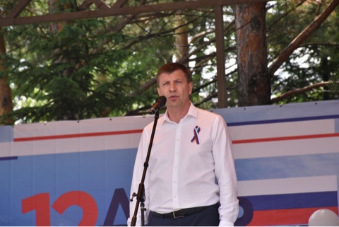 Мероприятия, посвященные Дню России, прошли на площади села Михайловка, 12 июня.